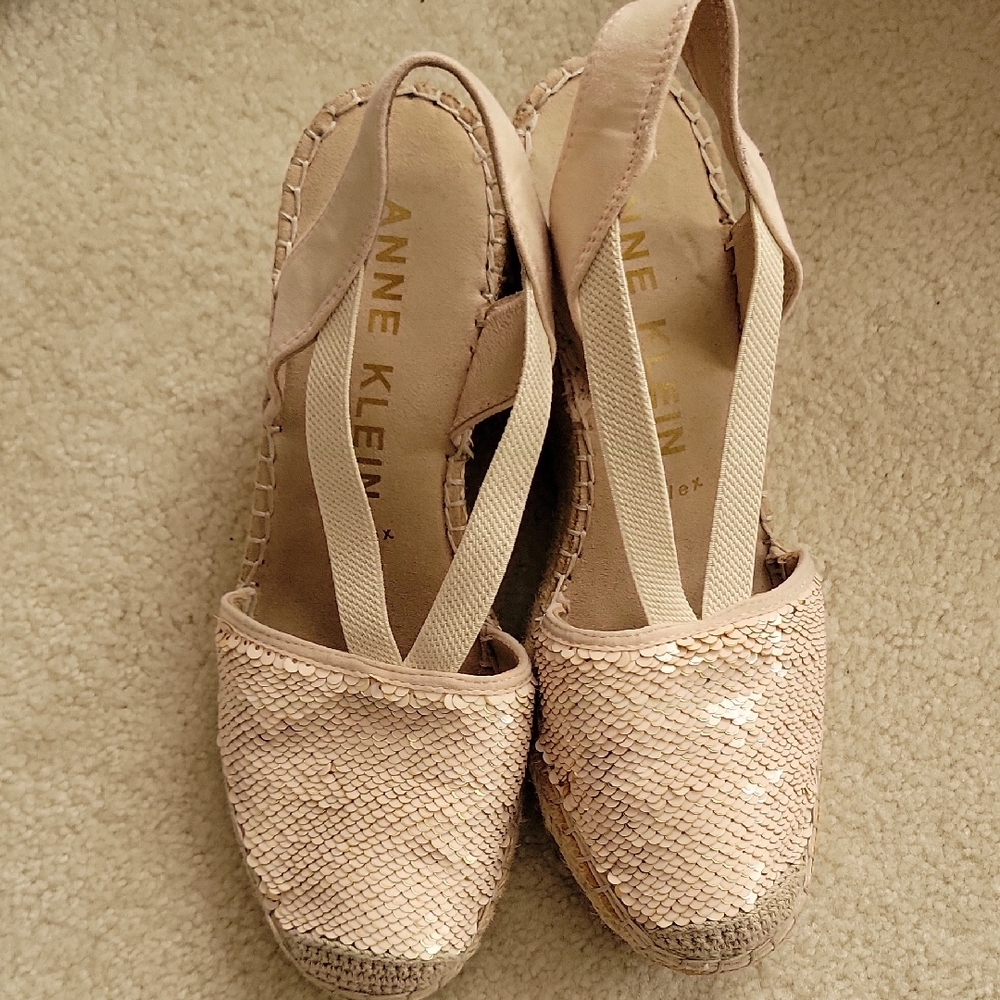 Anne Klein Women's Sequin Espadrilles - Tan